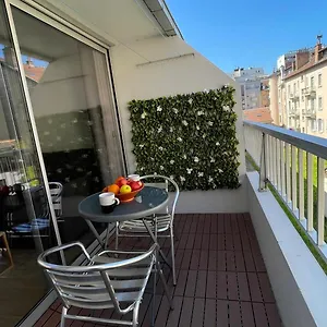  Appartement Plein Centre, Calme, Parking Inclus, Piscine Et Gardien Frankrijk