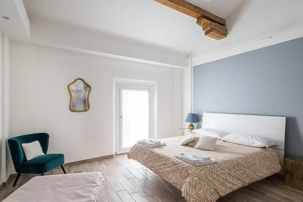 Ap Appartamenti Bologna Italy